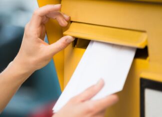 Comment récupérer une lettre recommandée après 15 jours ? Boite aux lettres jaune
